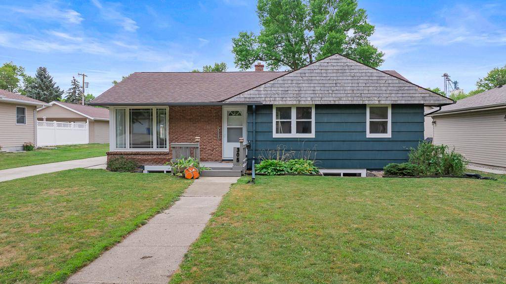 305 E 3rd ST, Minneota, MN 56264