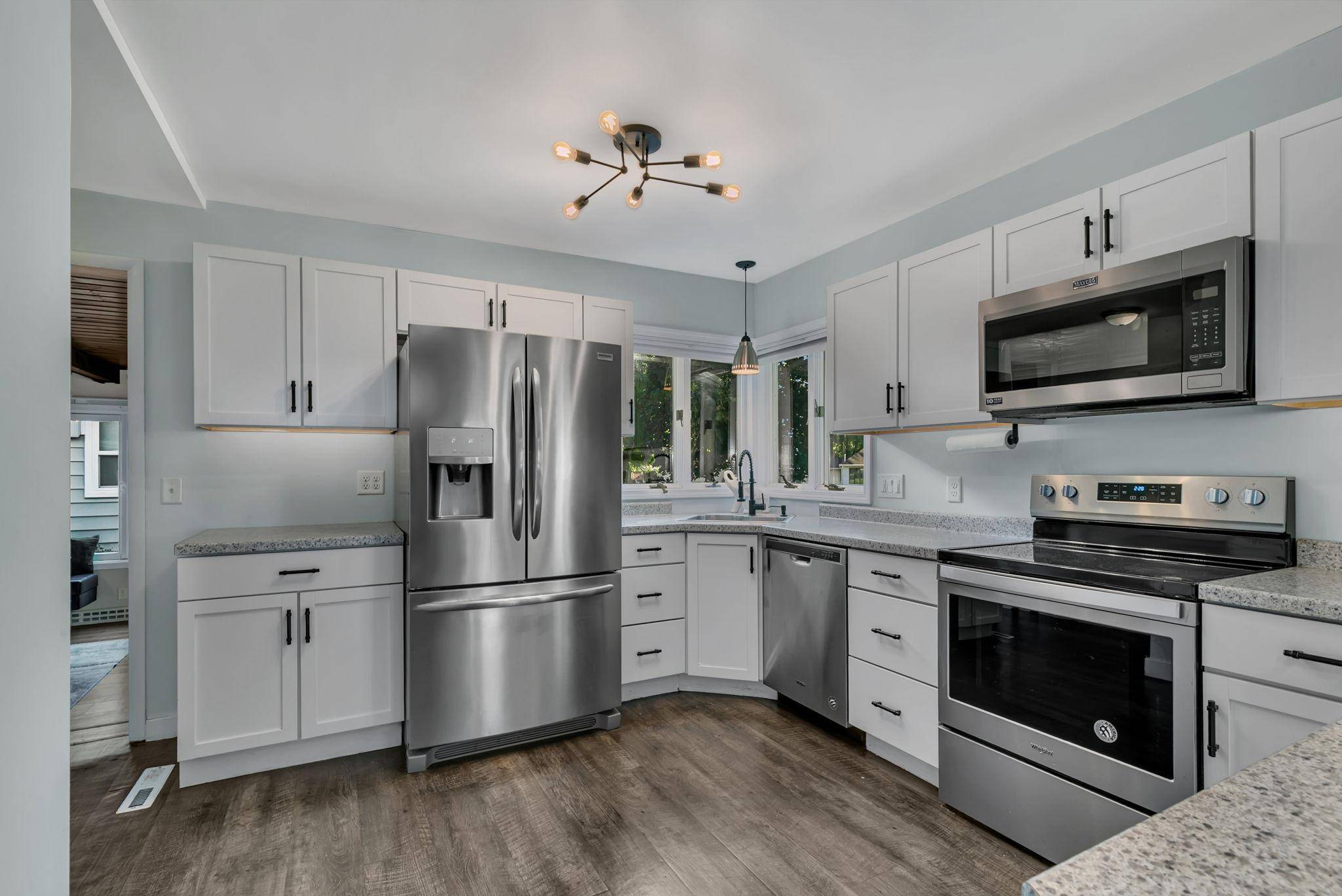817 3rd ST S, Cold Spring, MN 56320