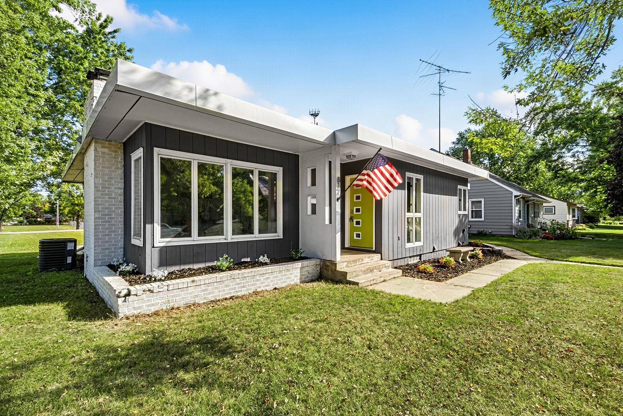 817 3rd ST S, Cold Spring, MN 56320