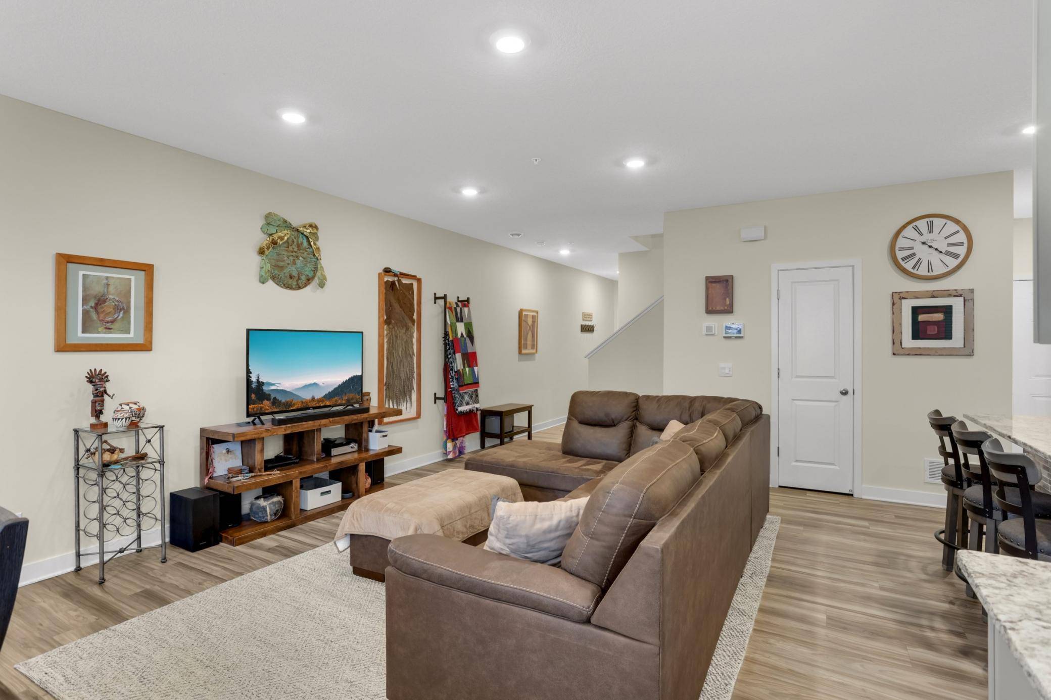 13832 Kaylemore TRL, Rosemount, MN 55068