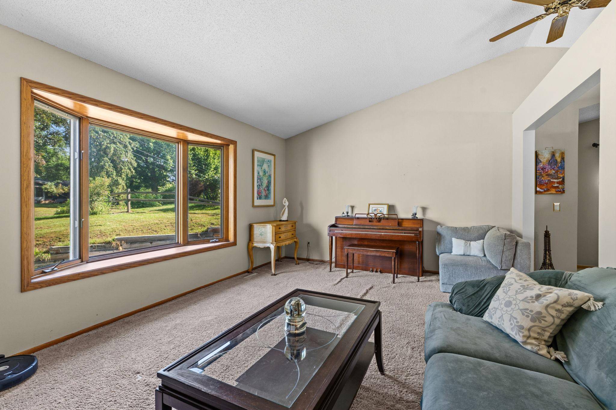 17161 S Shore LN, Eden Prairie, MN 55346