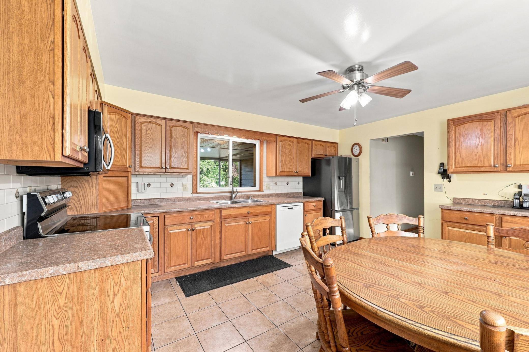 316 Riverside AVE S, Sartell, MN 56377