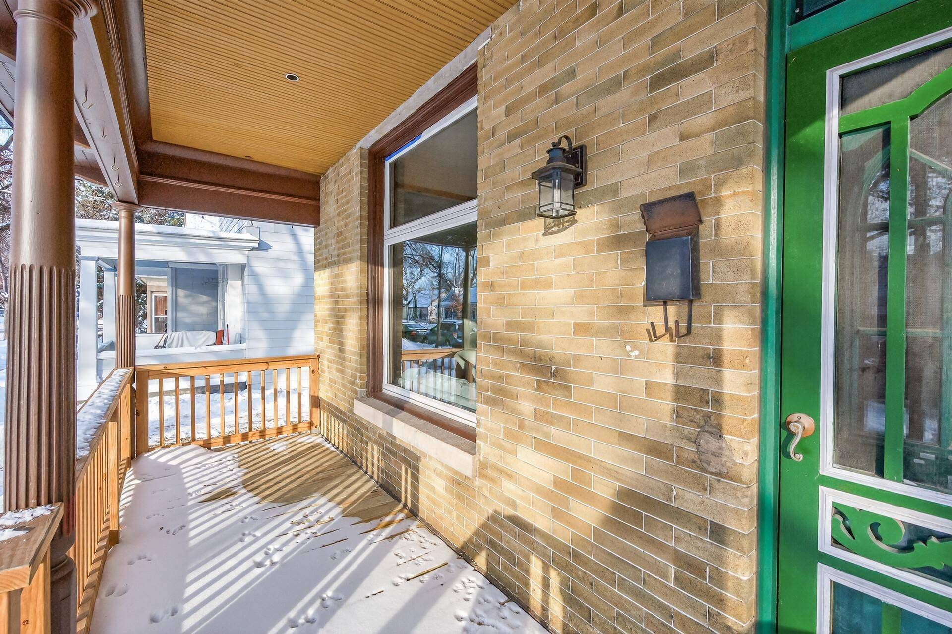 323 W Michigan ST, Saint Paul, MN 55102