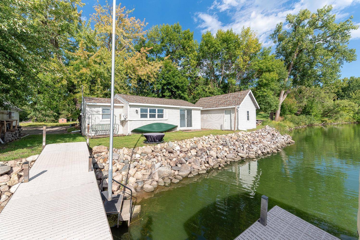 13899 Sakatah Lake RD, Waterville, MN 56096