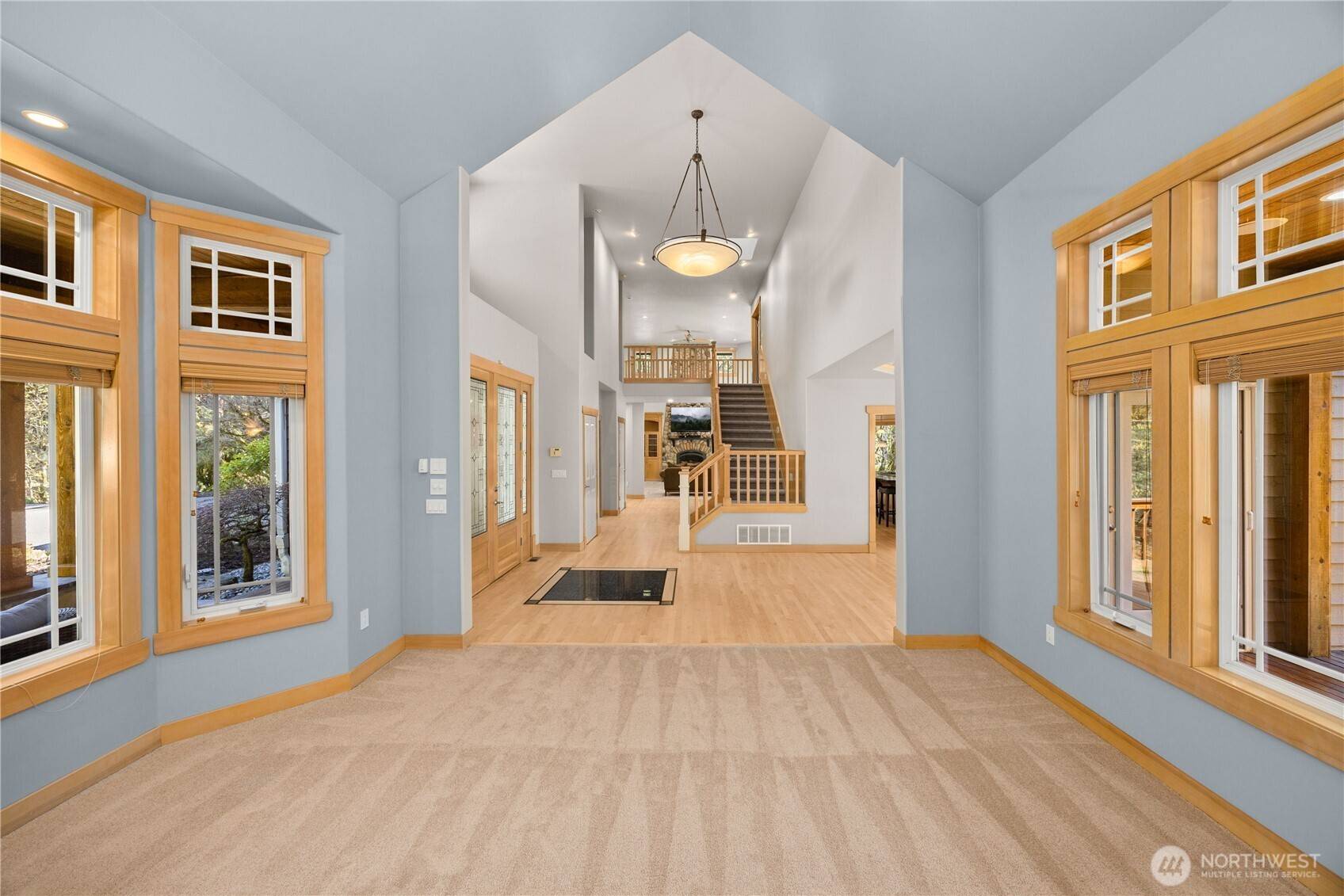 7402 229th PL SE, Woodinville, WA 98072