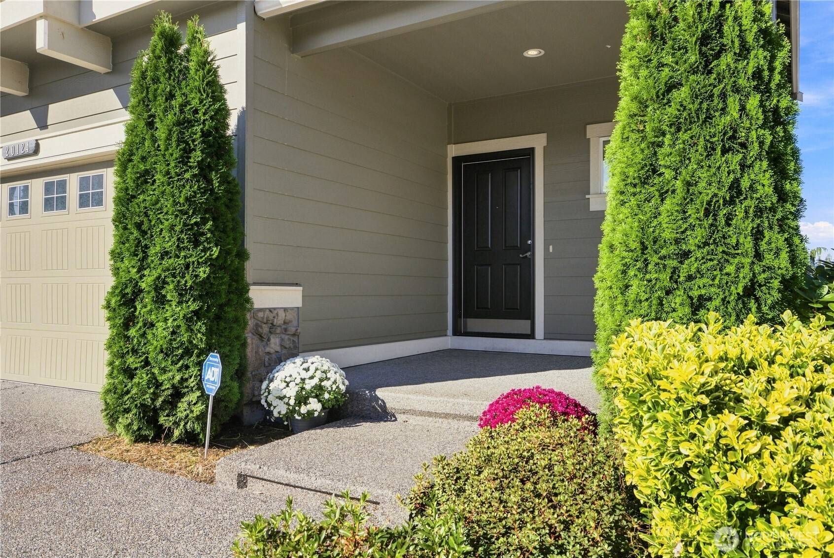 20124 S Danvers RD, Lynnwood, WA 98036