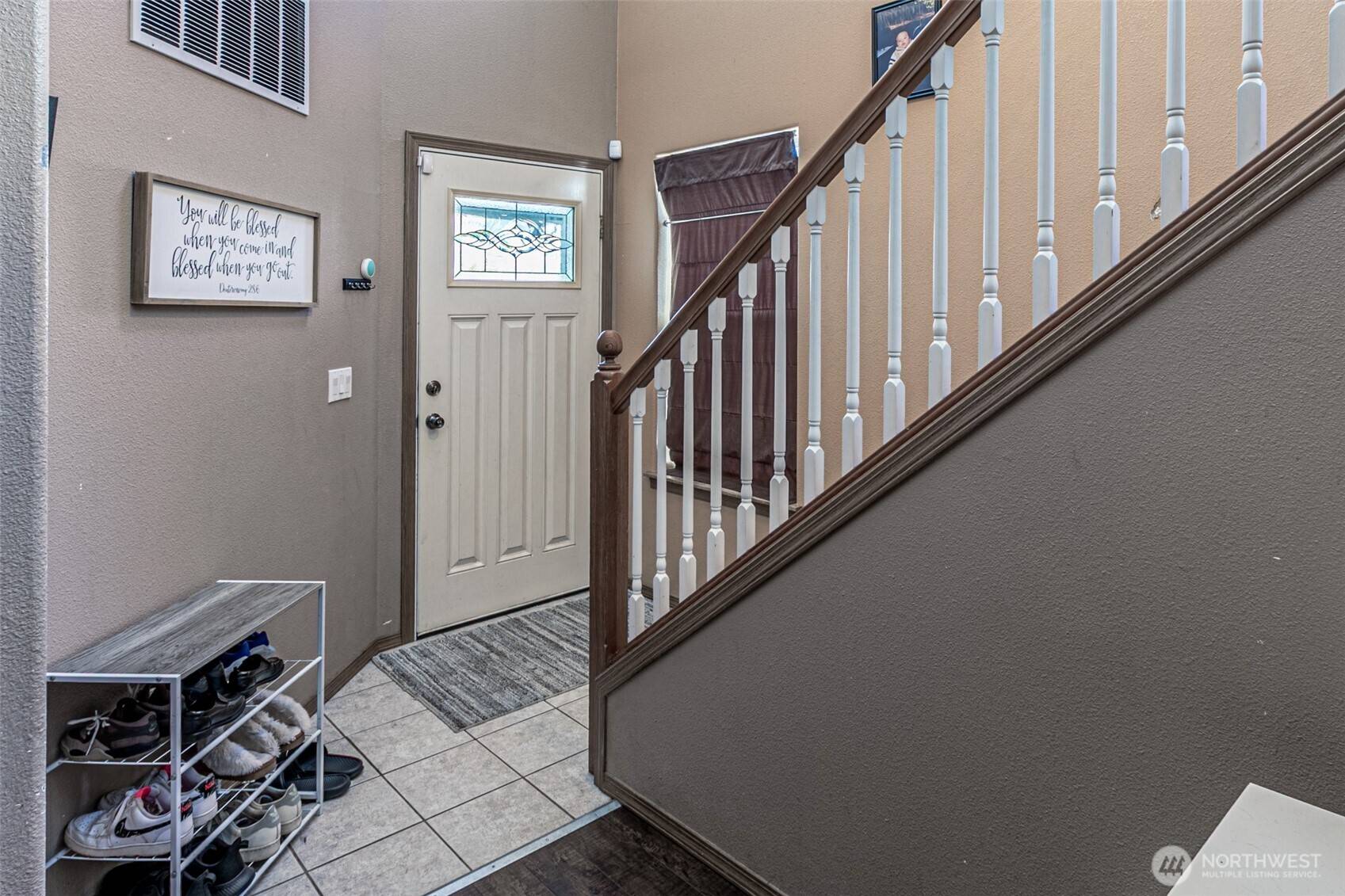 10710 185th AVE E, Bonney Lake, WA 98391