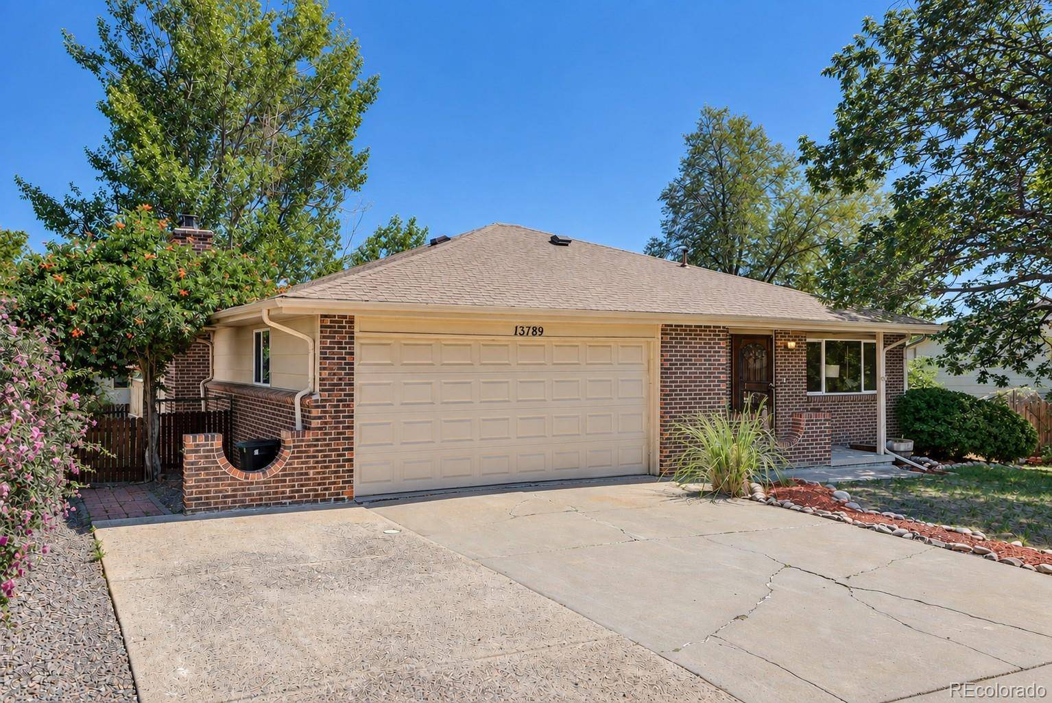 13789 Omega CIR, Lone Tree, CO 80124