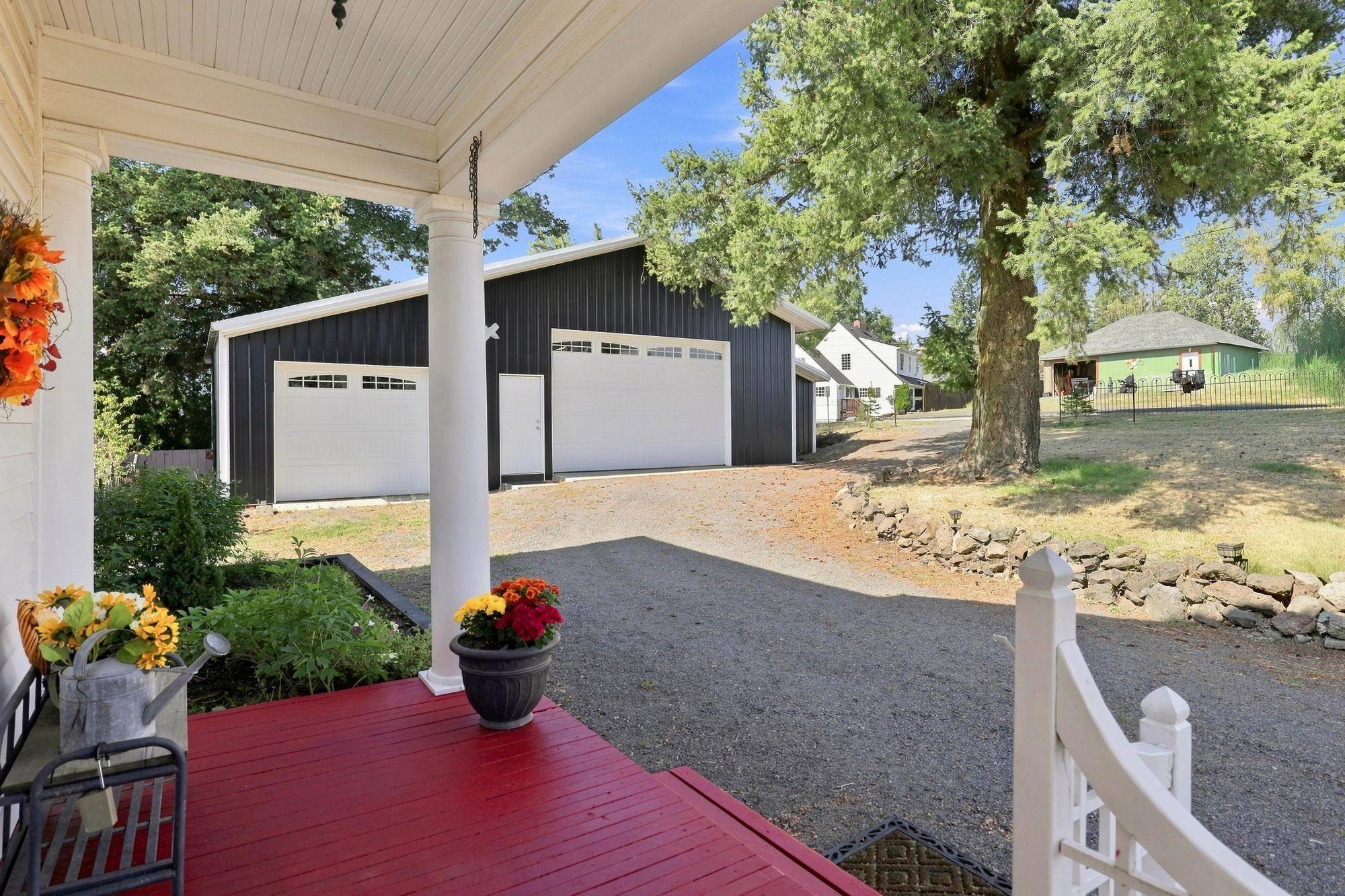 324 E Alder St St, Tekoa, WA 99033