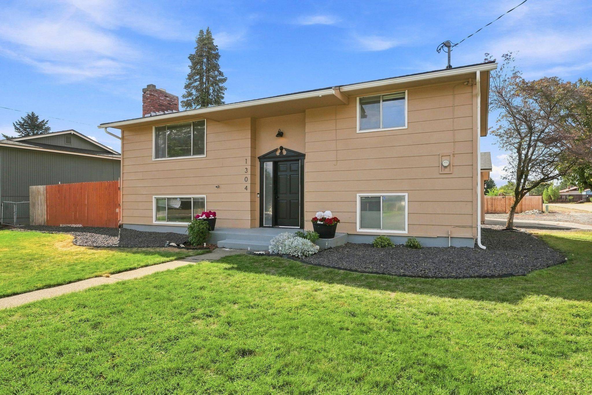 1304 S Progress Rd, Spokane Valley, WA 99037