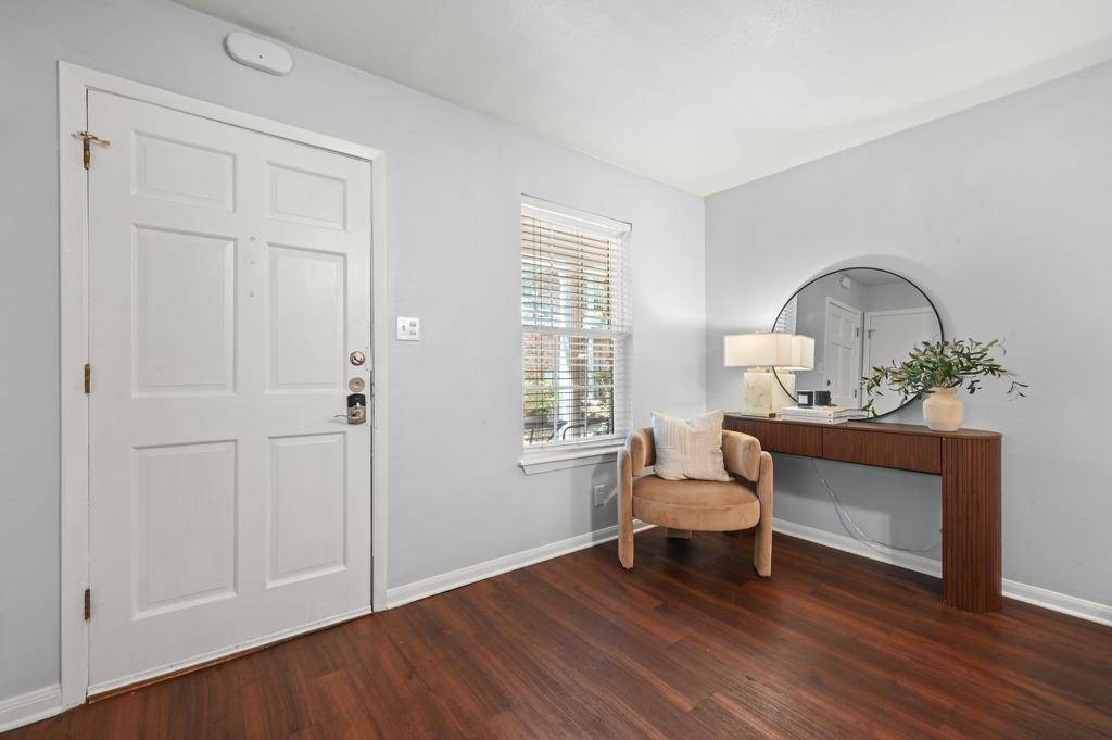 1240 Barton Hills DR #116, Austin, TX 78704