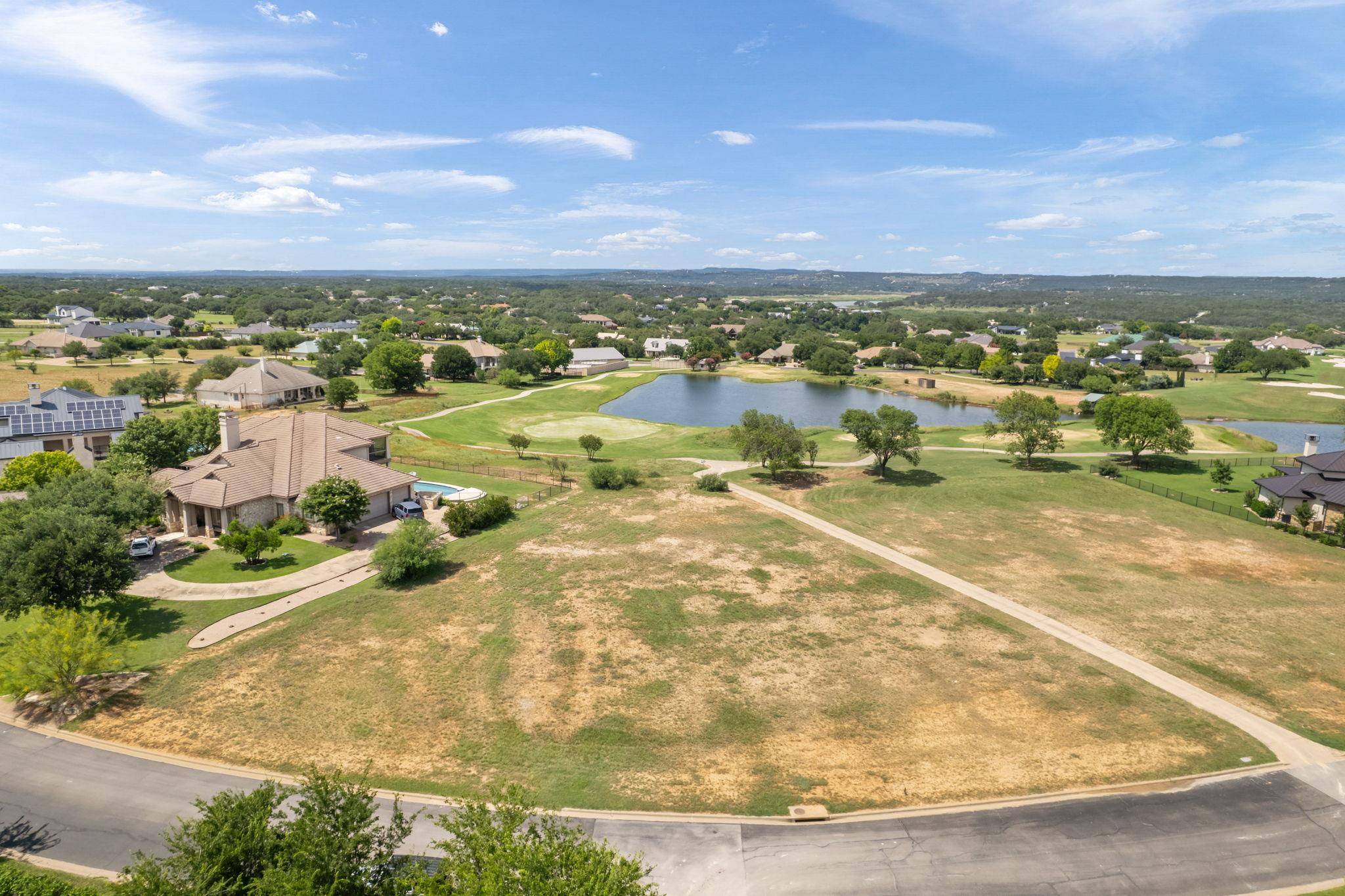 1808 Ballinger Dr DR, Spicewood, TX 78669
