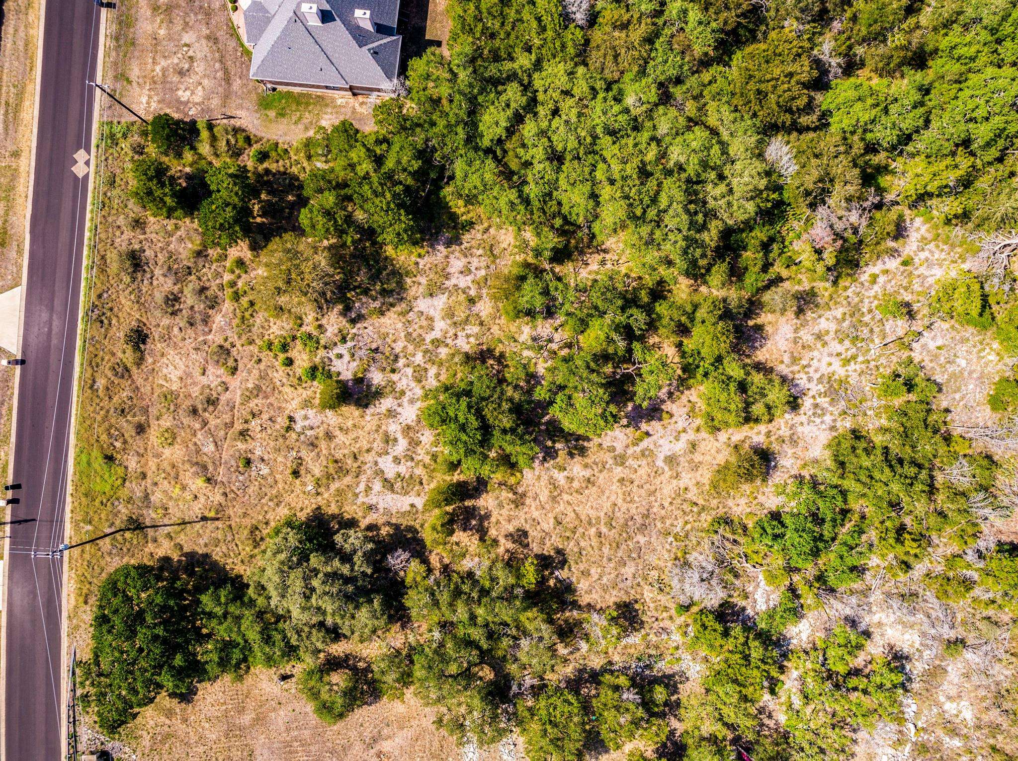 2722 Leslie LN, San Marcos, TX 78666