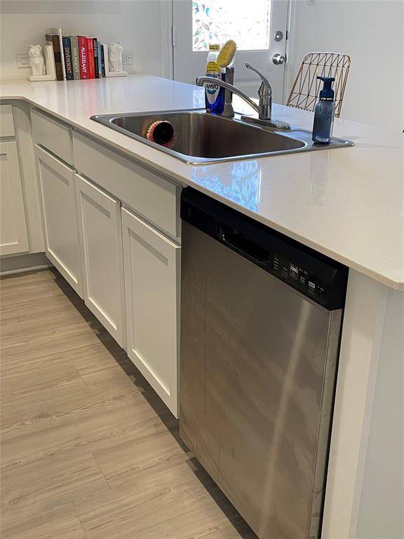 212 Marty Allen LOOP, Jarrell, TX 76537