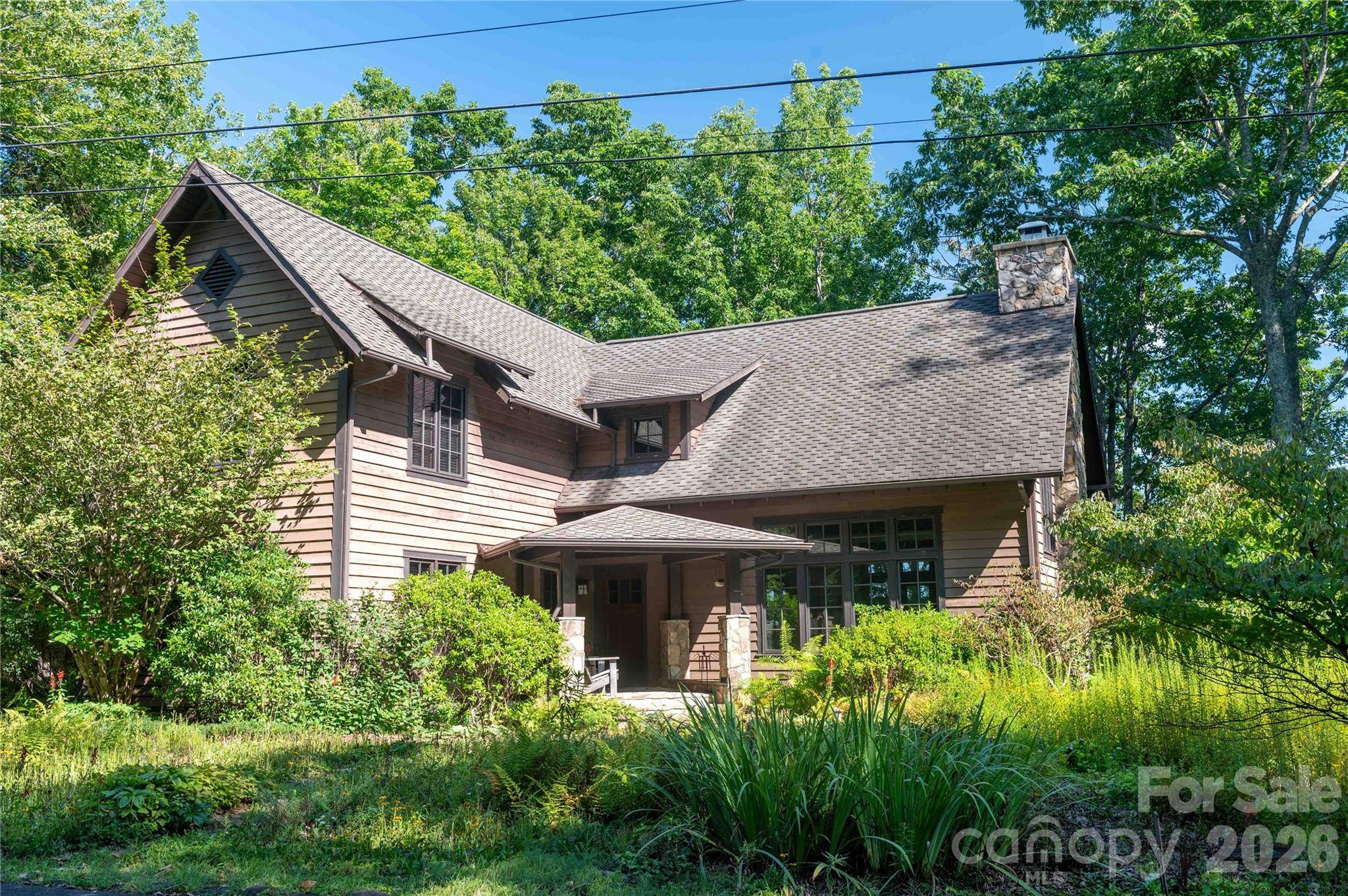 86 Forest Ridge RD E, Burnsville, NC 28714