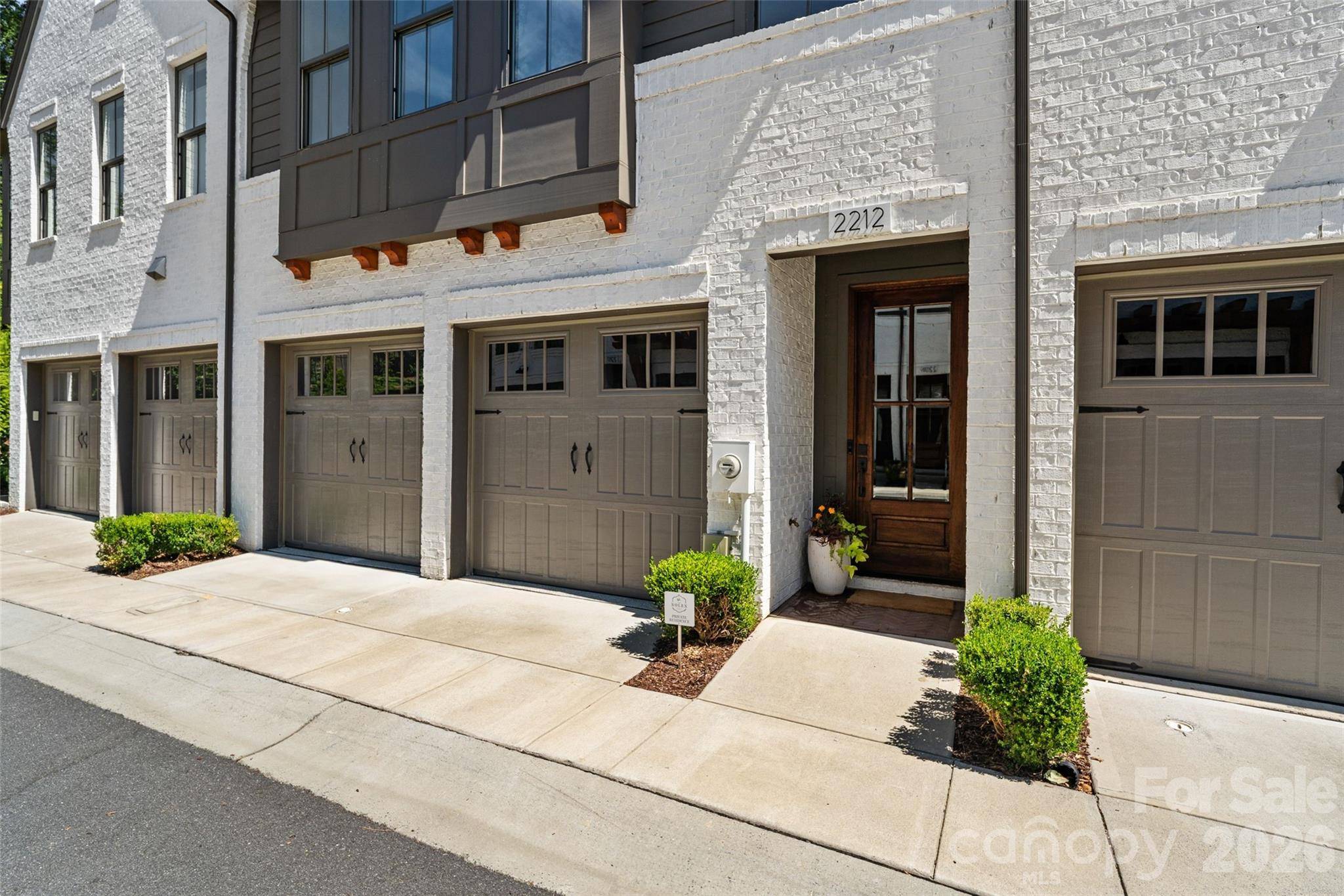 2212 Nolen Ridge AVE, Charlotte, NC 28209