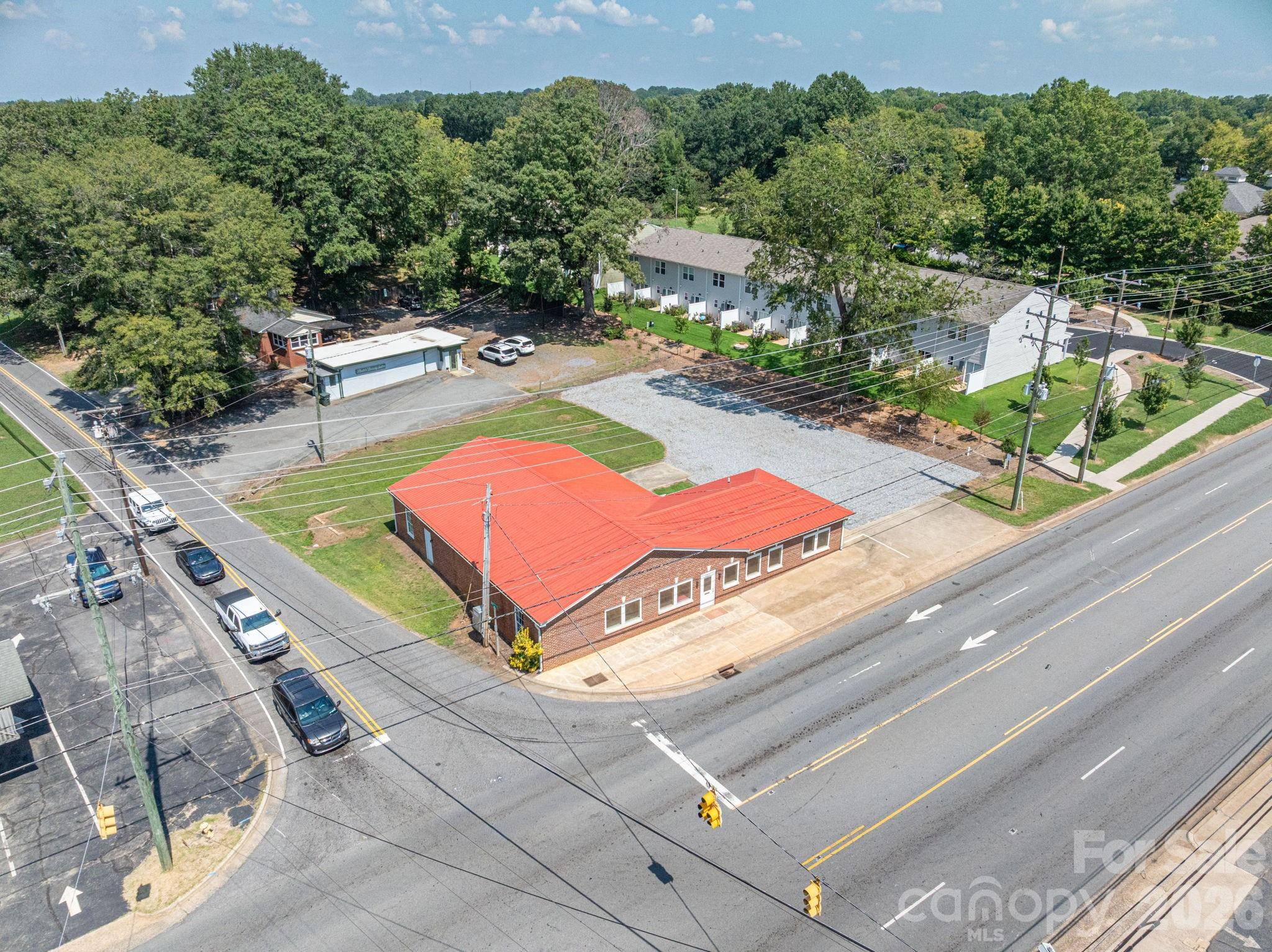 2303 E Main ST, Lincolnton, NC 28092