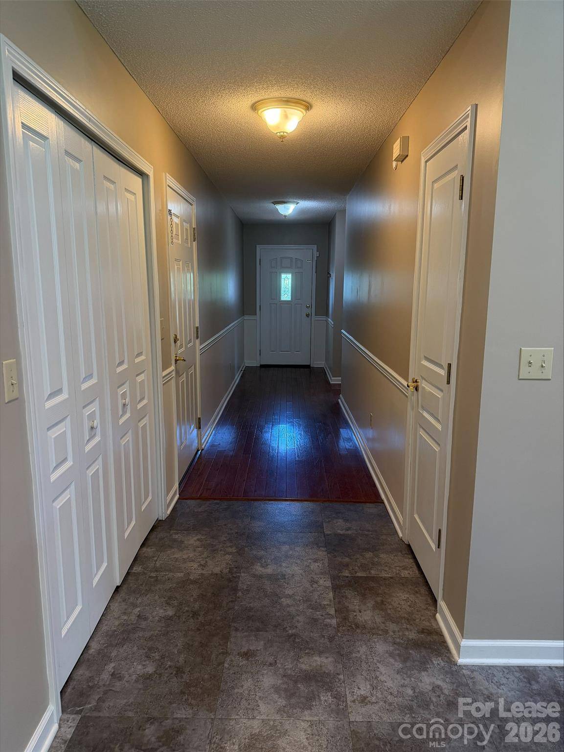 37 Sunview CIR, Arden, NC 28704