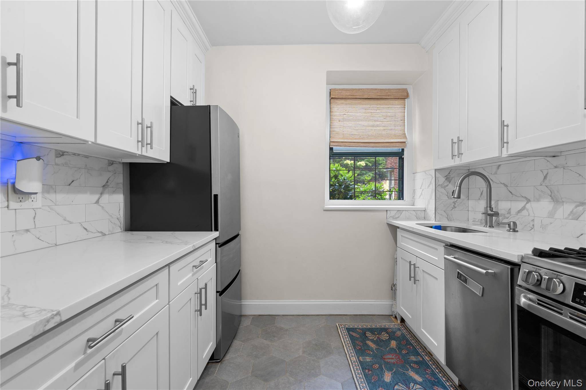 34-20 79th ST #1, Jackson Heights, NY 11372