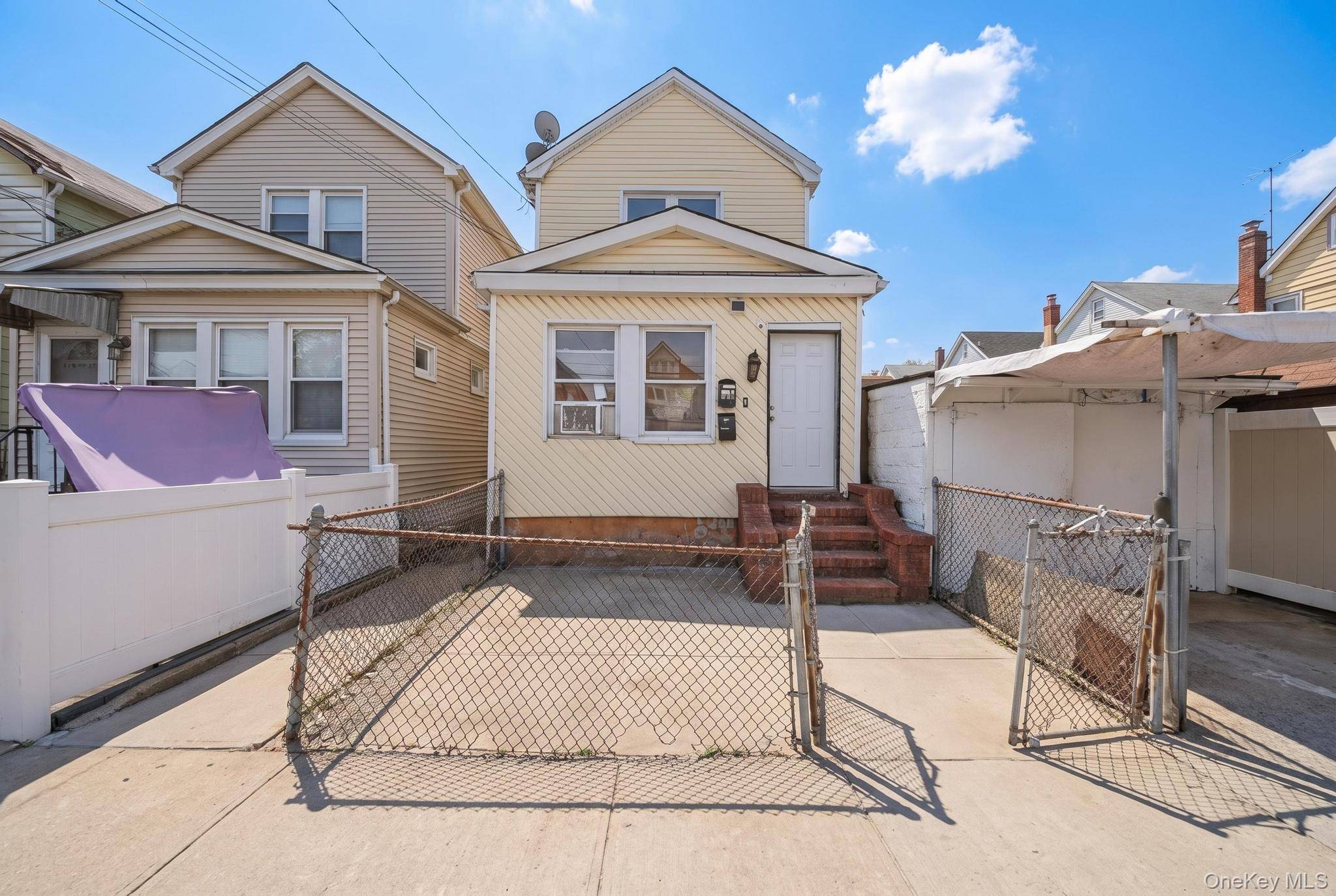 11612 148th ST, Jamaica, NY 11436