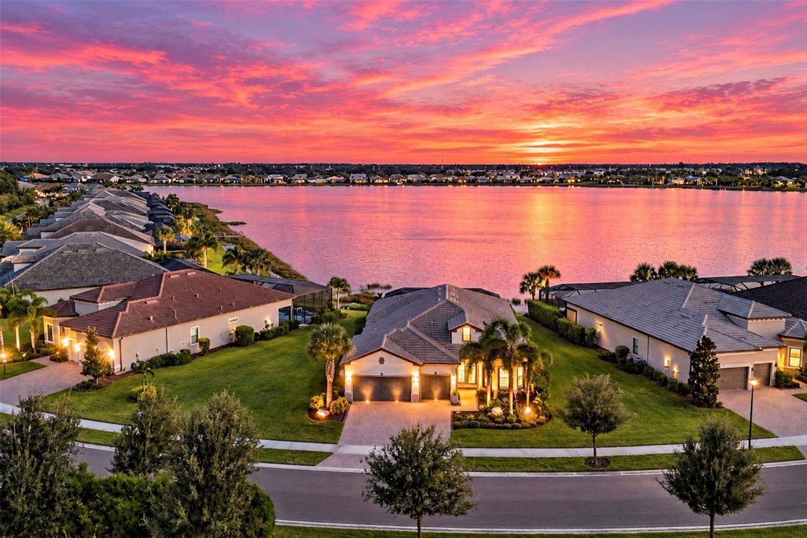 7789 MAINSAIL LN, Sarasota, FL 34240