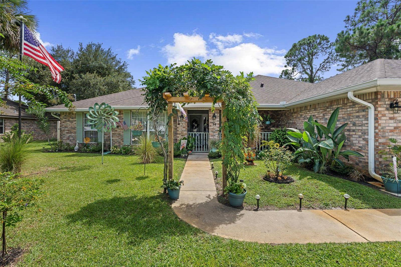 14 PORT LN, Palm Coast, FL 32164