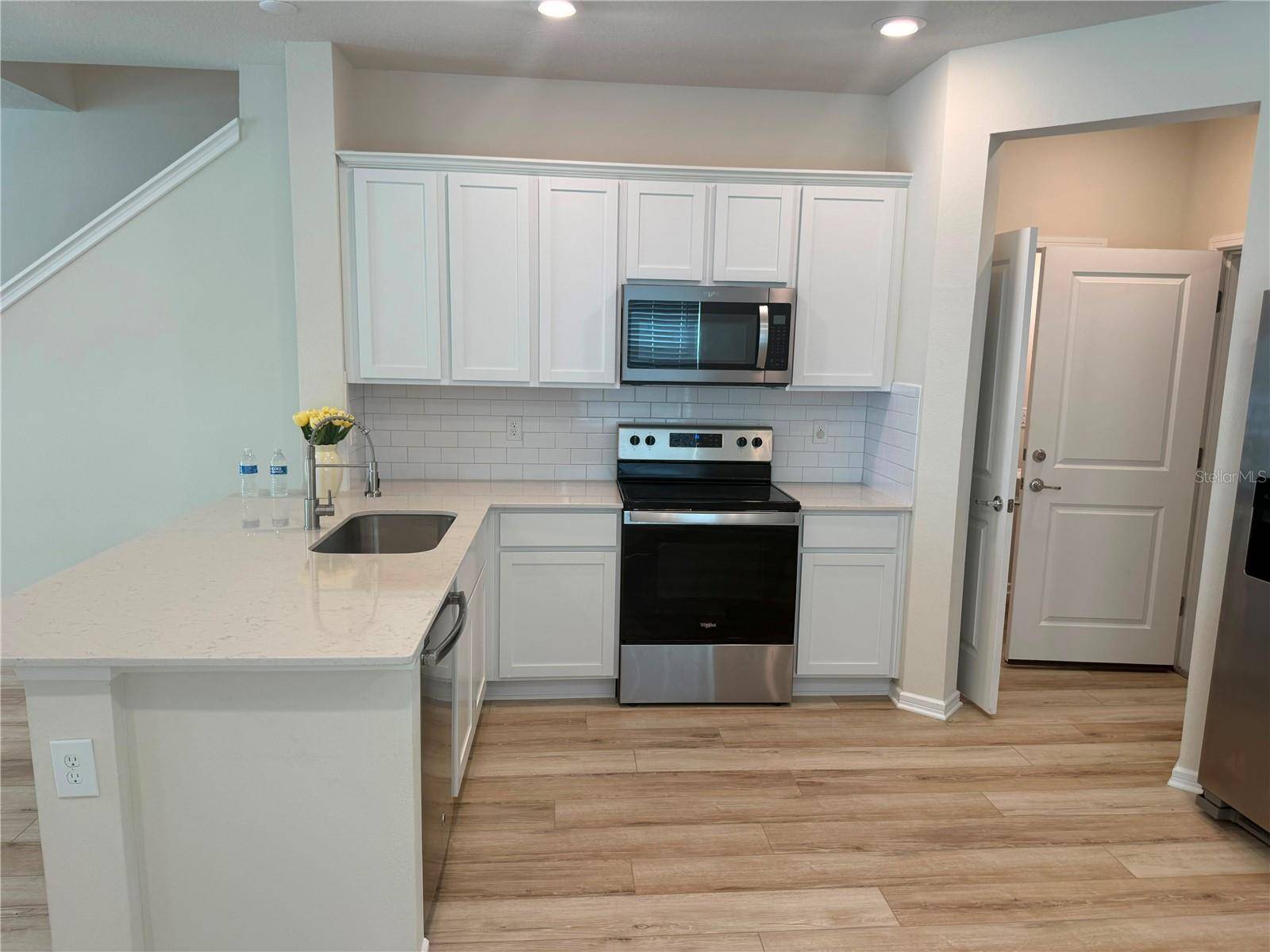 2803 STUNNING AVE, Davenport, FL 33896