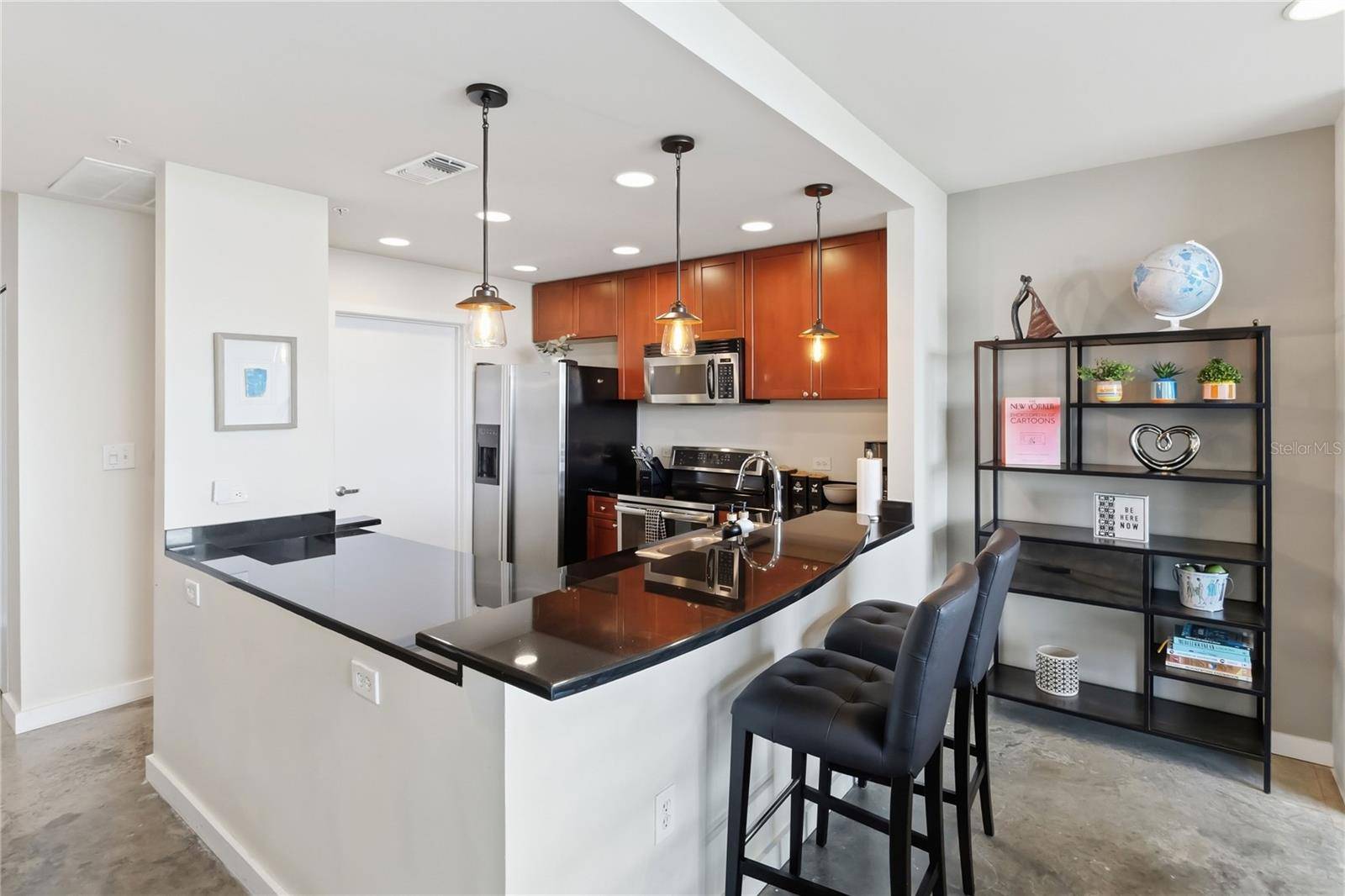525 E JACKSON ST #706, Orlando, FL 32801