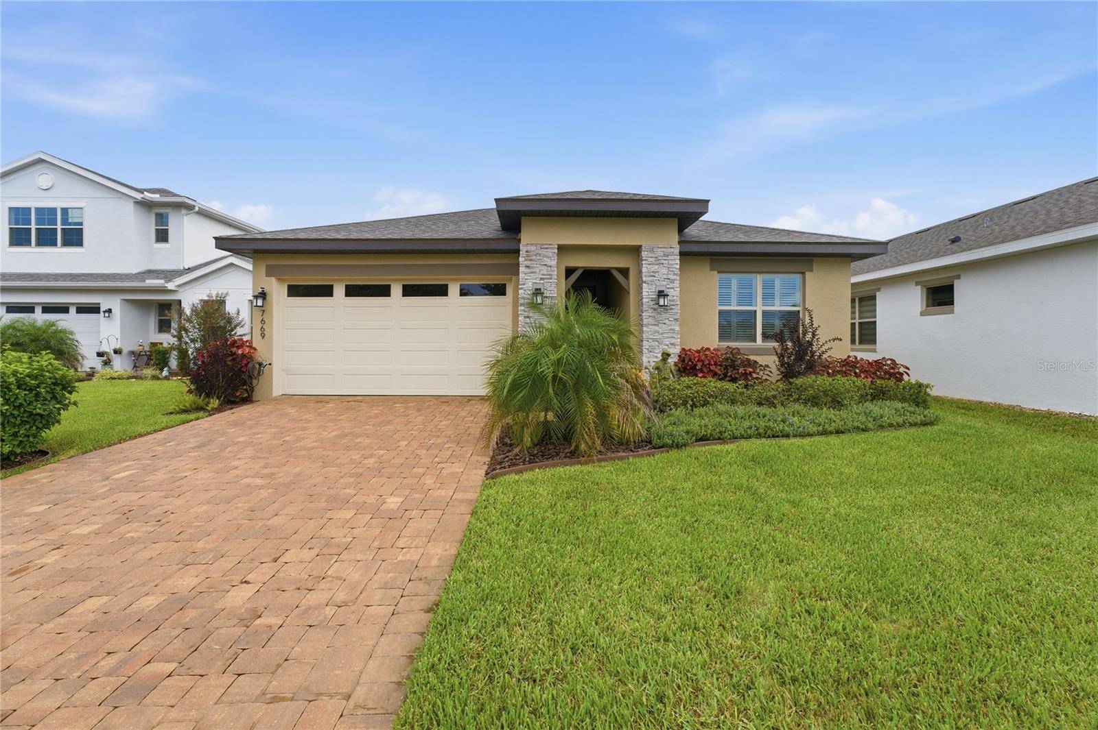 7669 FIVE OAKS DR, Harmony, FL 34773