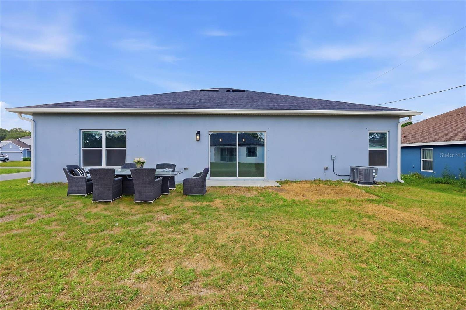 566 GANTRY ST SW, Palm Bay, FL 32908