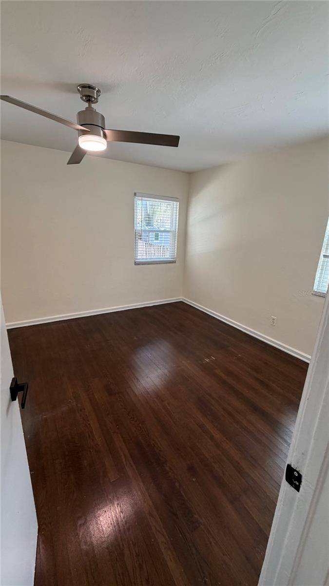 270 W PINELOCH AVE, Orlando, FL 32806