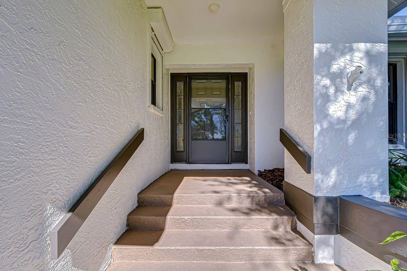 9731 62ND AVE N, St Petersburg, FL 33708