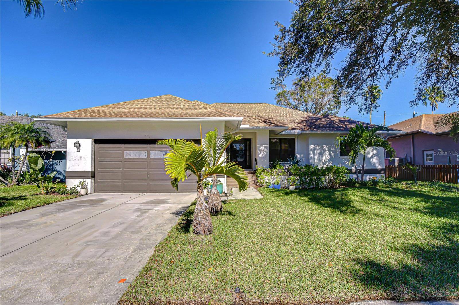 9731 62ND AVE N, St Petersburg, FL 33708