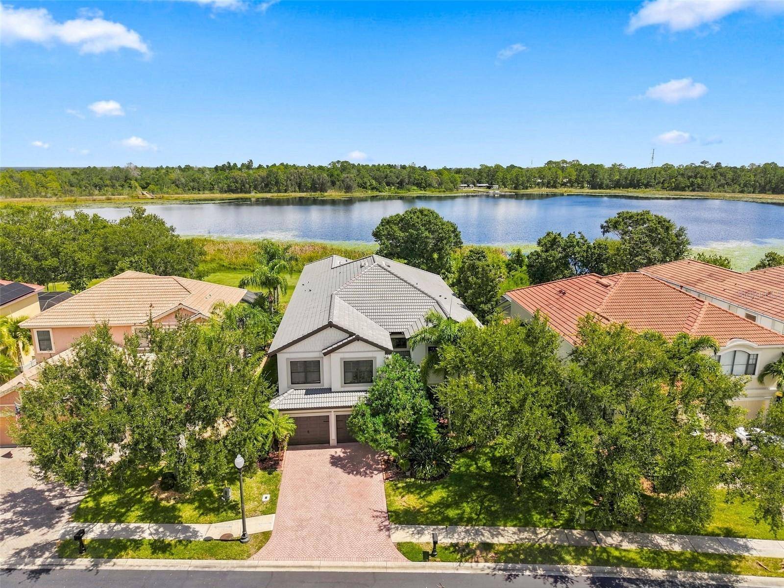 2707 LAKEBREEZE LN S, Clearwater, FL 33759