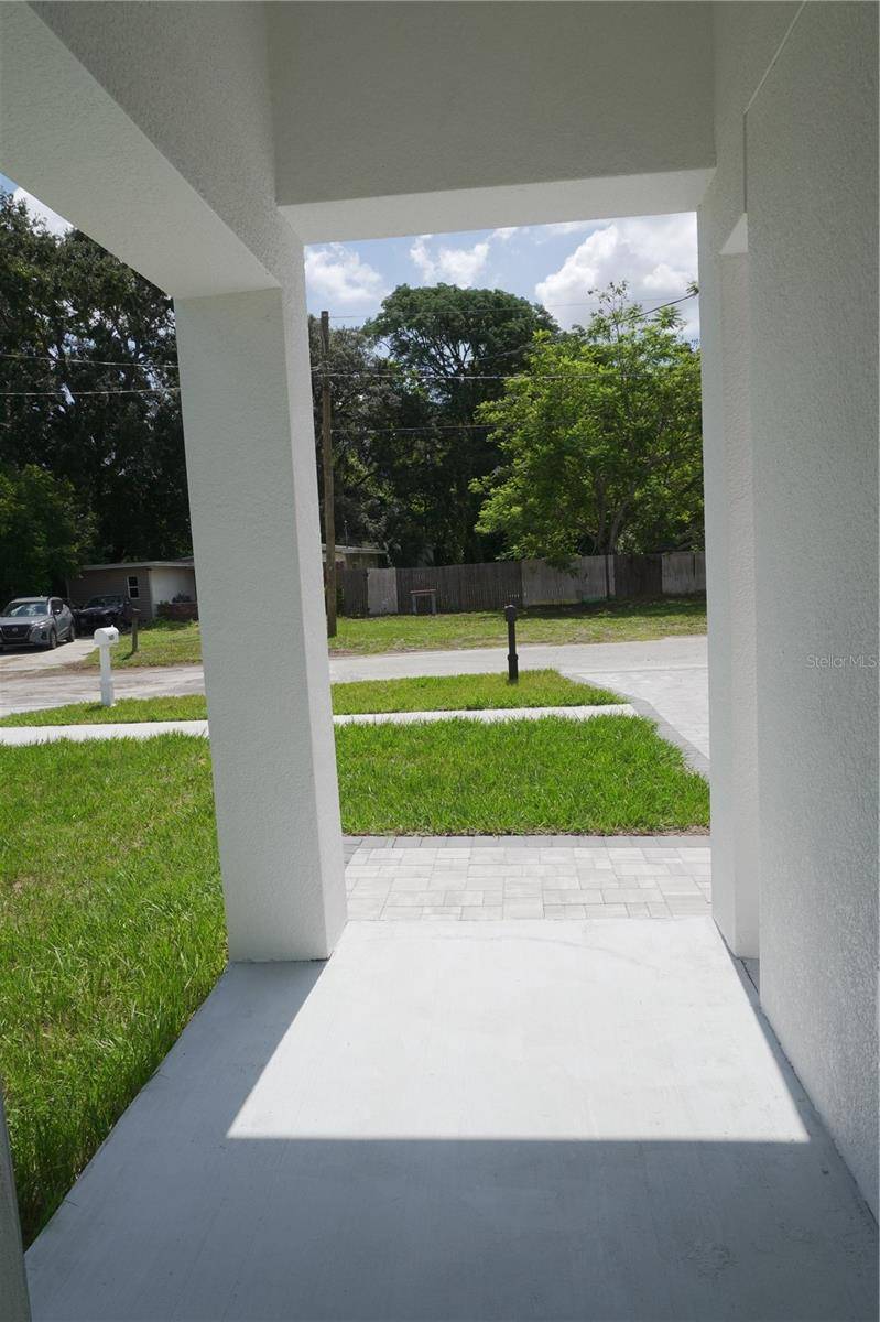 8926 N ORLEANS, Tampa, FL 33604