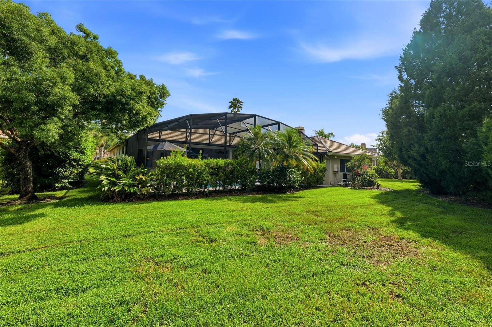 12012 BREWSTER DR, Tampa, FL 33626
