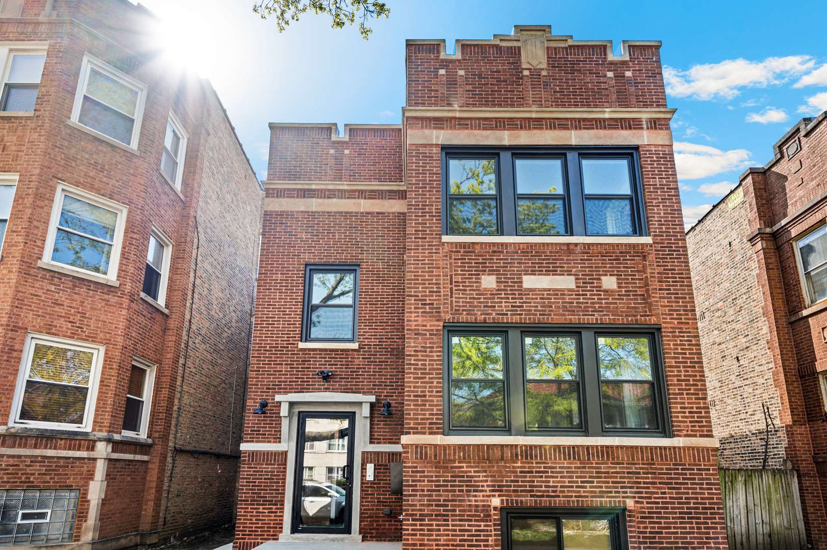 6336 N Fairfield AVE, Chicago, IL 60659