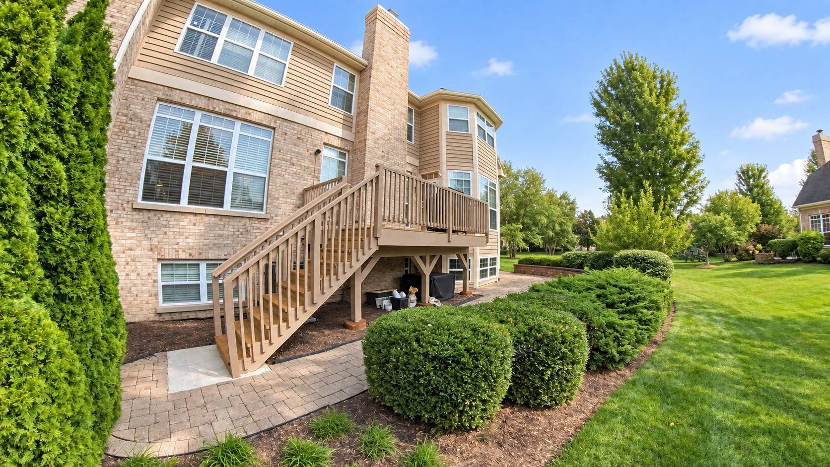 541 Bridgestone CT #541, Inverness, IL 60010