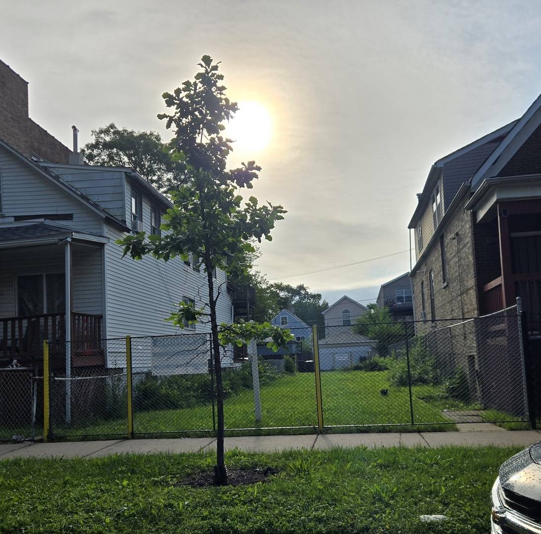 1245 S Kolin AVE, Chicago, IL 60623