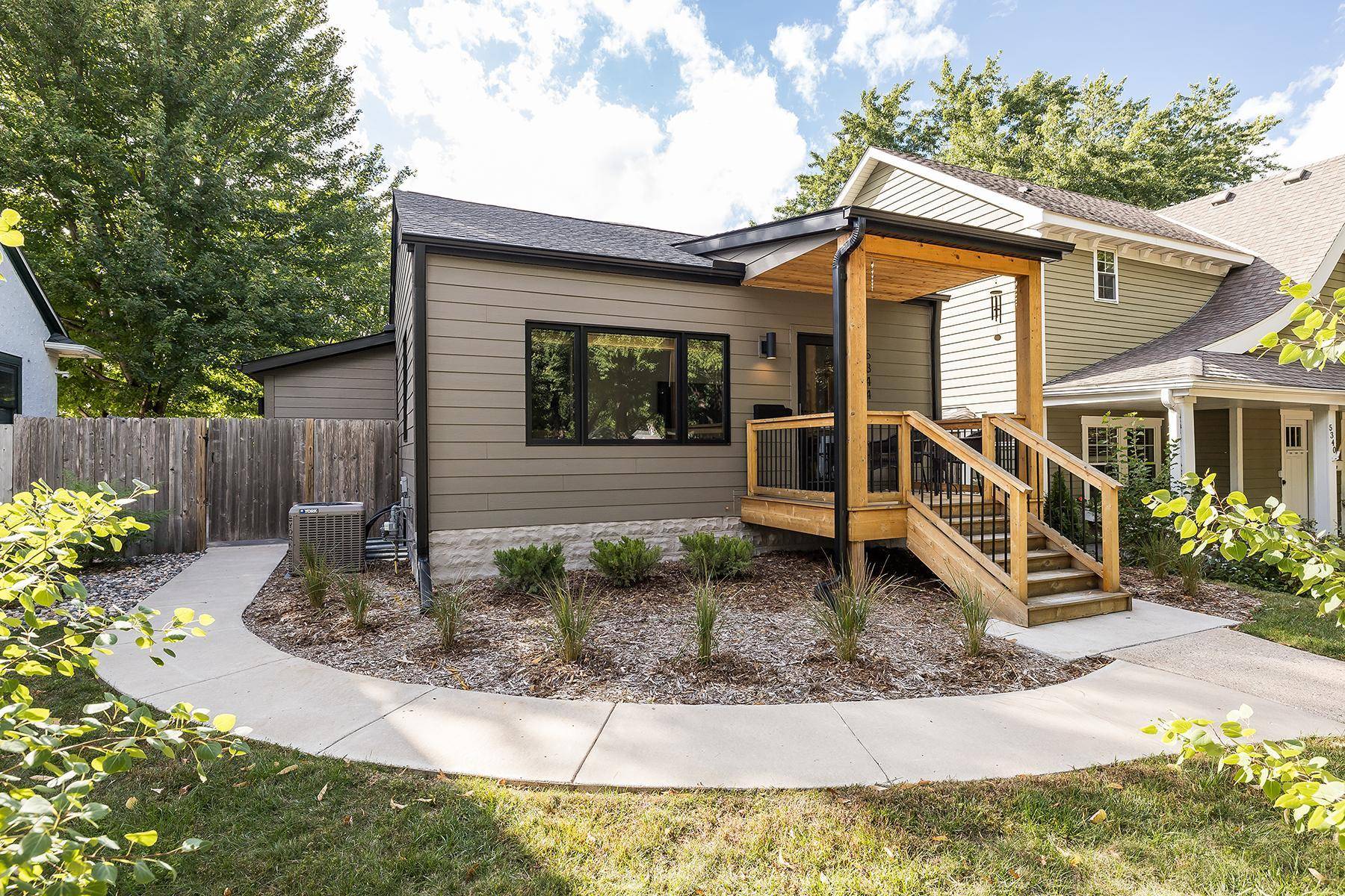 5344 Chowen AVE S, Minneapolis, MN 55410