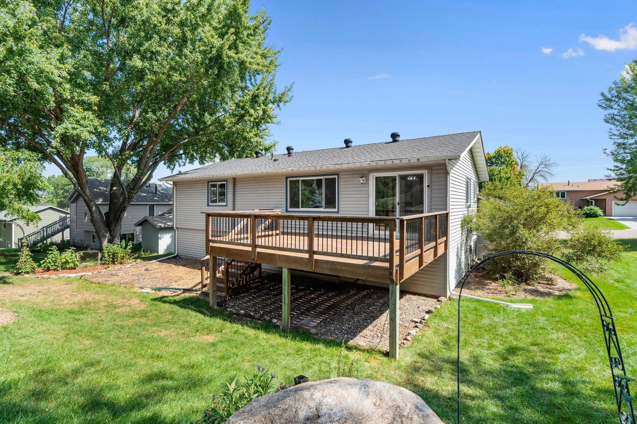 16995 Gannon WAY W, Rosemount, MN 55068