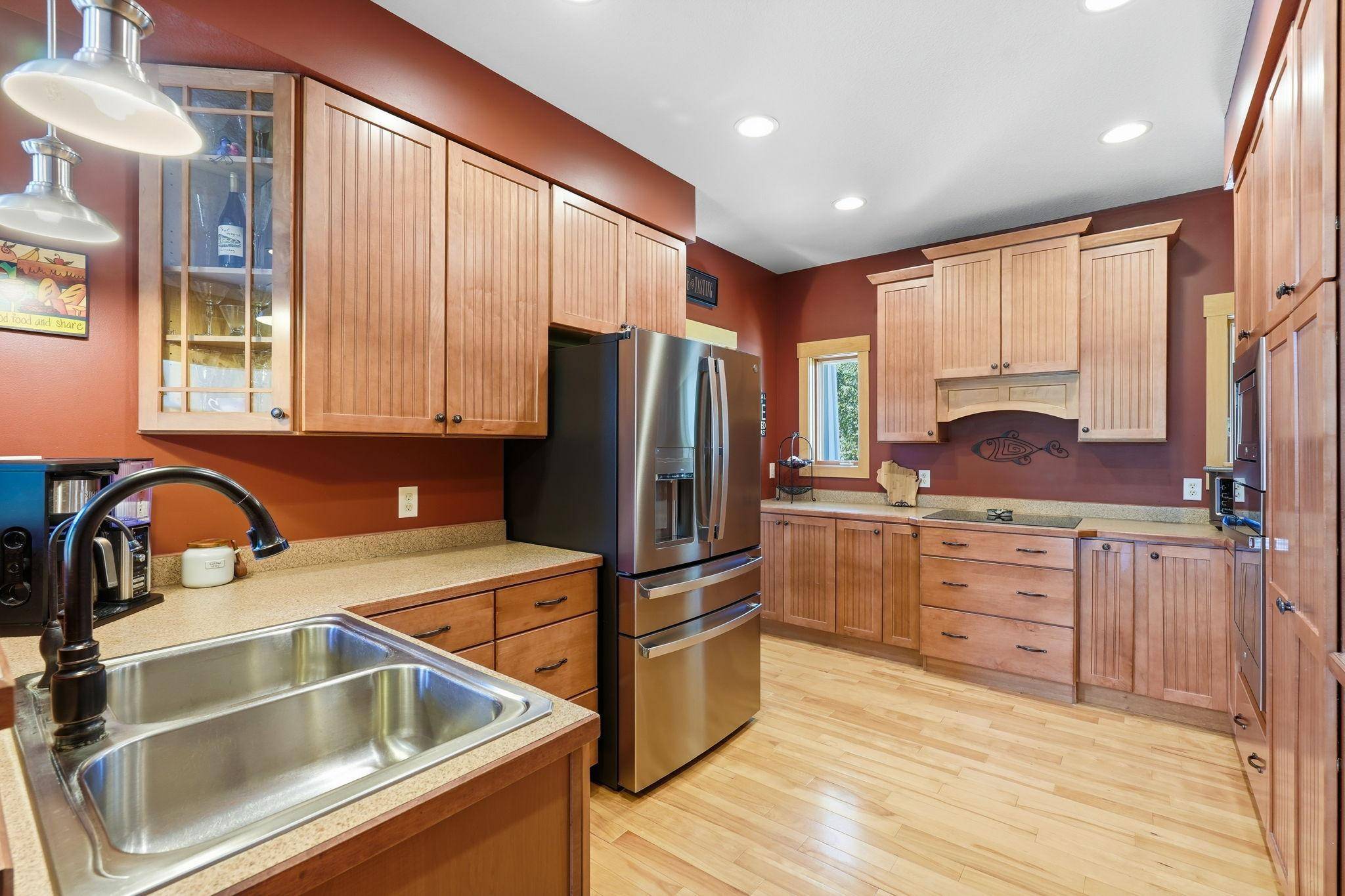 W12418 695th AVE, Prescott, WI 54021