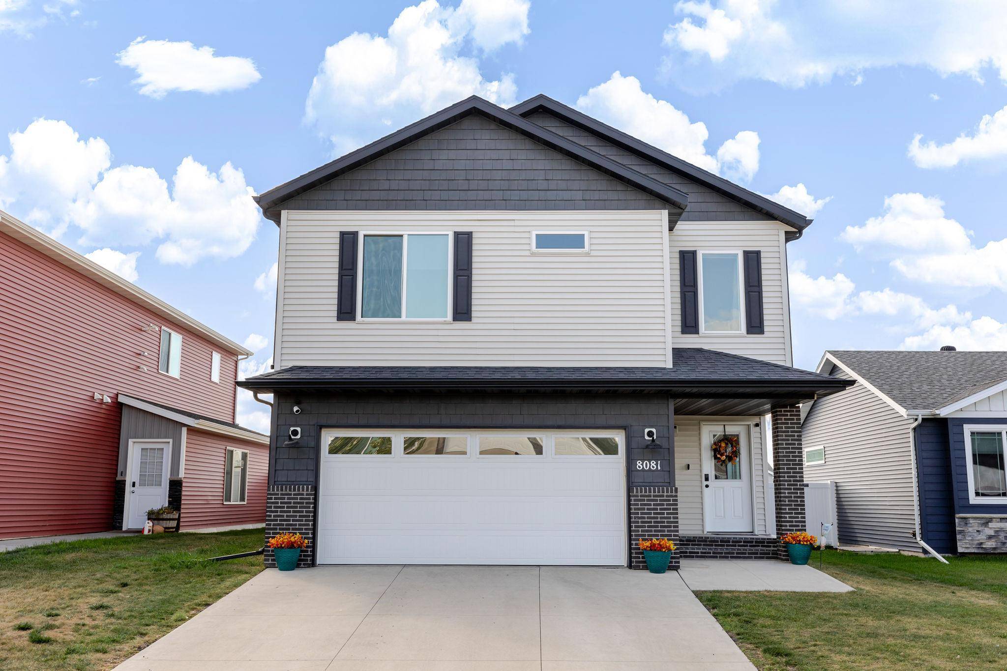 8081 GOLDFINCH DR, Horace, ND 58047