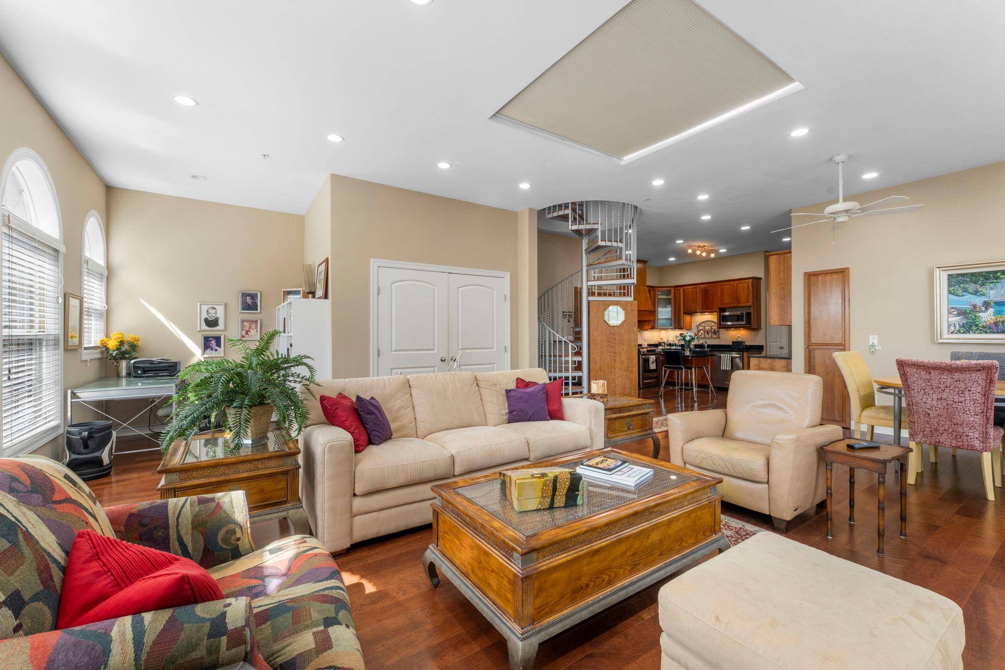 3125 Inglewood AVE S #202, Saint Louis Park, MN 55416