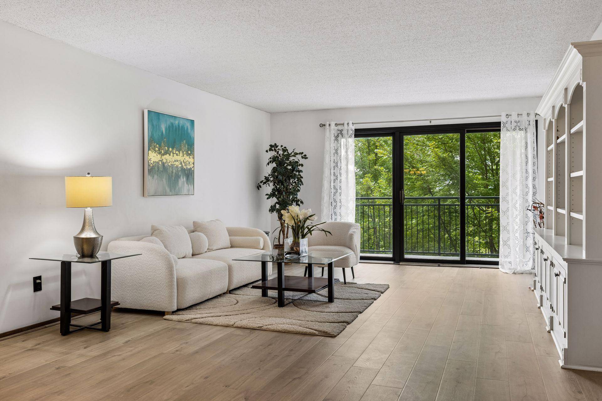 1200 Nicollet MALL #518, Minneapolis, MN 55403