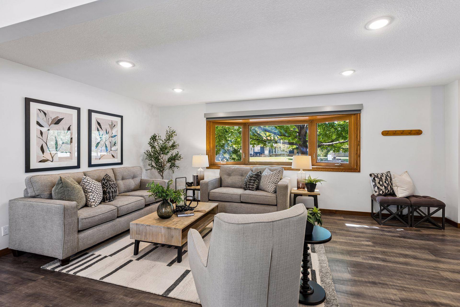 2301 Flag AVE S, Saint Louis Park, MN 55426
