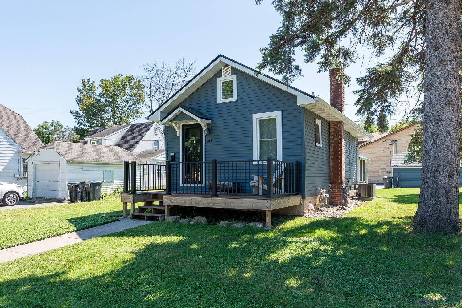 511 W 6th ST, Mankato, MN 56001