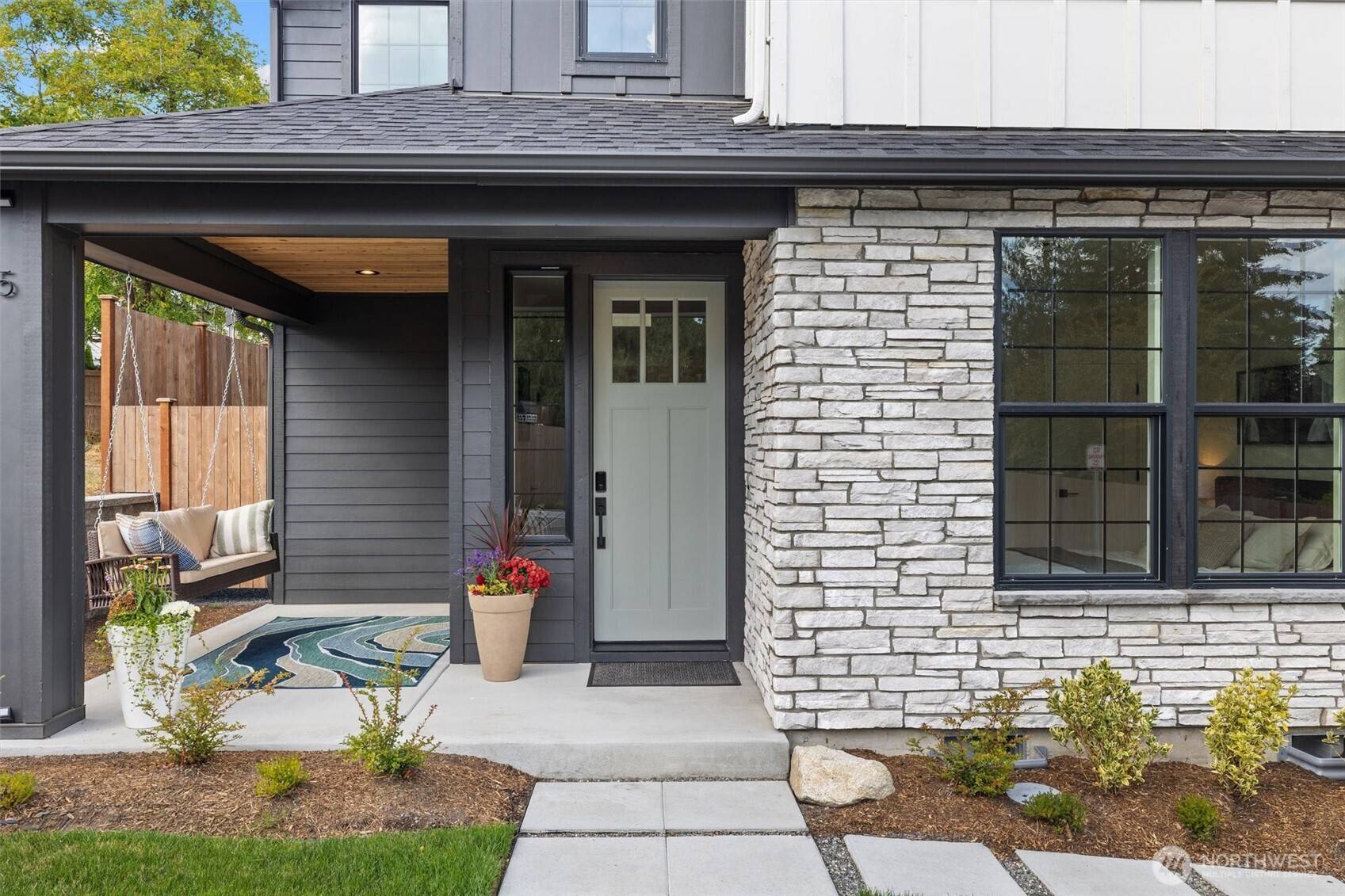 5 213th PL SW, Bothell, WA 98021