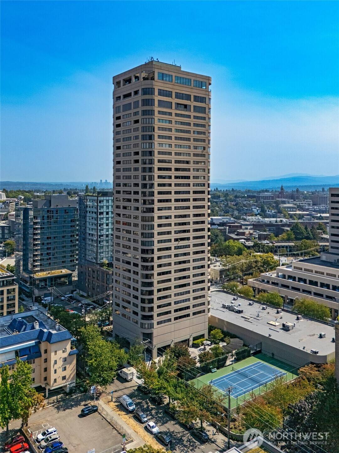 1301 Spring ST #6D, Seattle, WA 98104