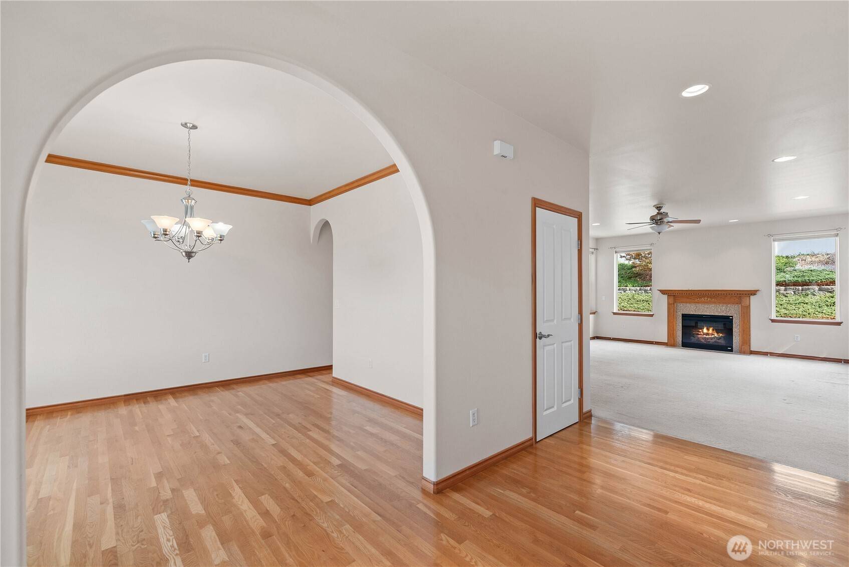 25 S Mandolin AVE, East Wenatchee, WA 98802